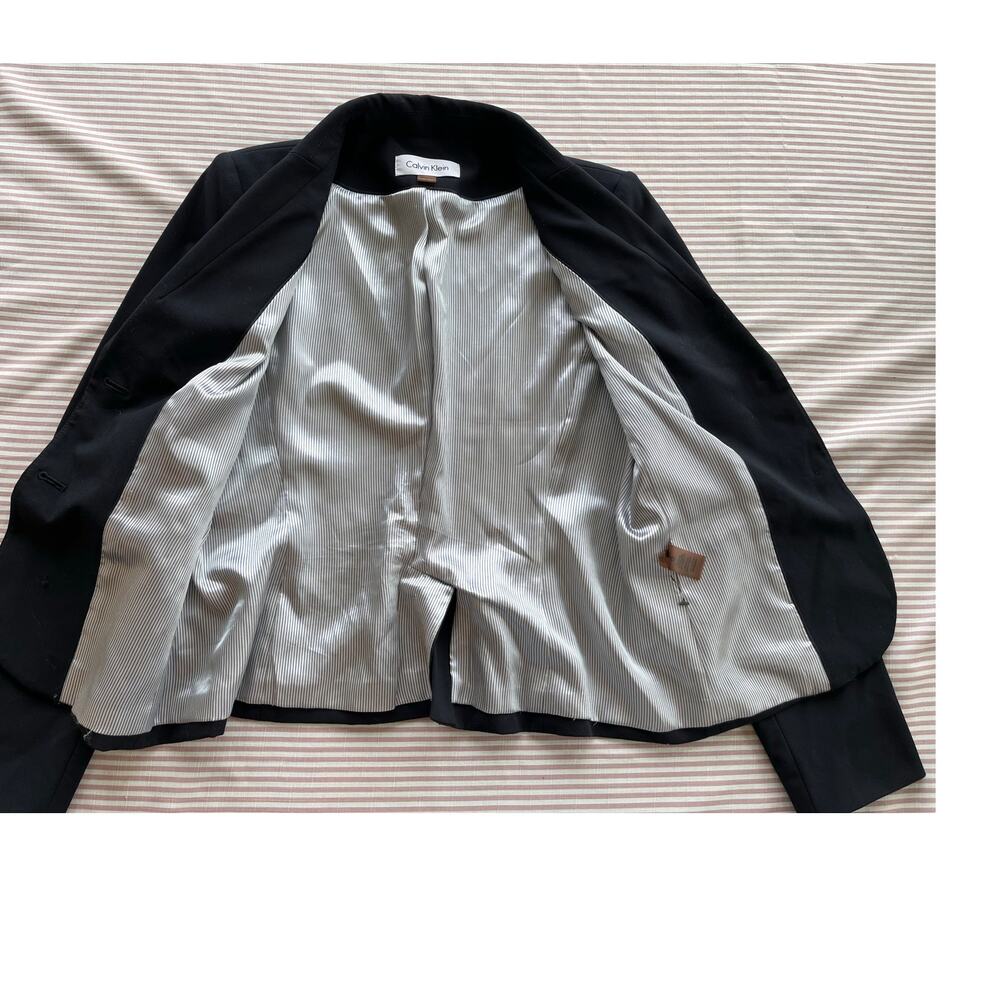 Calvin Klein Women's Blazer Navy Blue Two-Button Size 8 Buisness professional - Picture 4 of 9